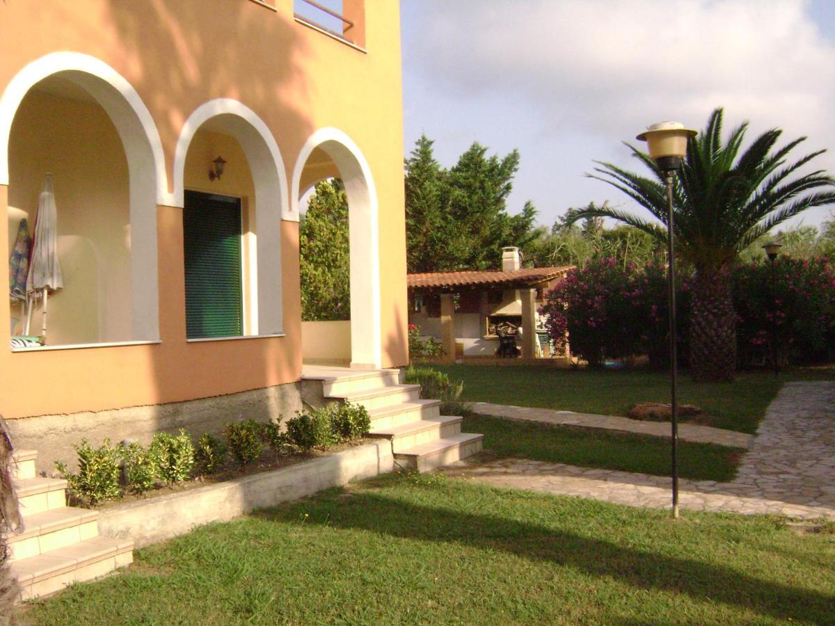 Irini Apartments And Studios Kávos Exteriör bild